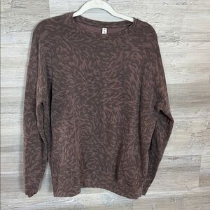 Athleta Studio to Street Brown Lynx Crewneck
